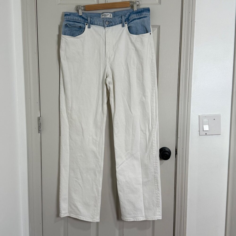 Abercrombie and Fitch Jeans Womens 32 White Blue‎ 90s Relaxed Hi Rise Retro Y2K